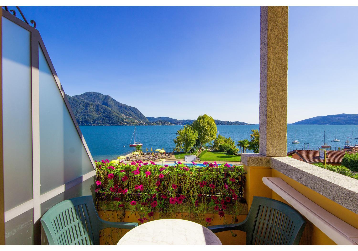 Hotel Residence Zust Verbania Zewnętrze zdjęcie