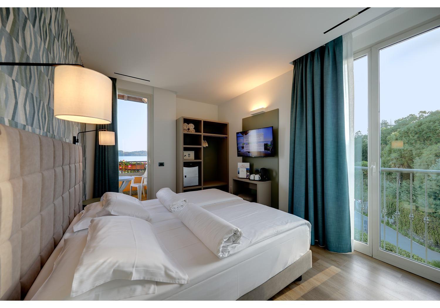 Hotel Residence Zust Verbania Zewnętrze zdjęcie