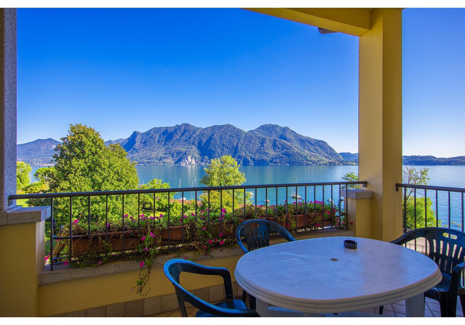 Hotel Residence Zust Verbania Zewnętrze zdjęcie